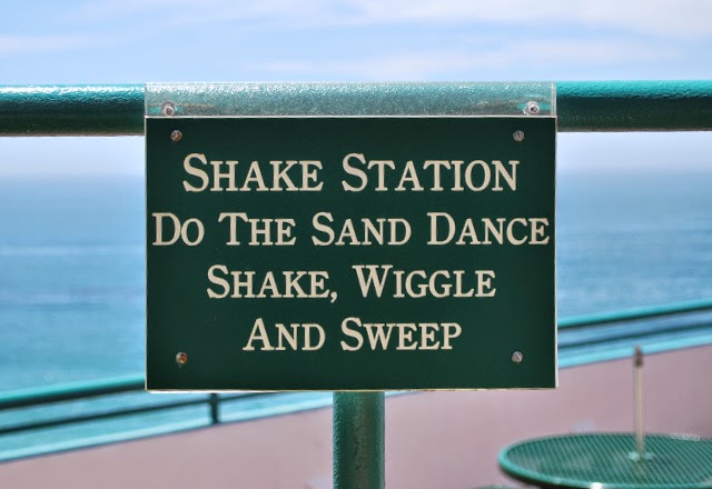 "Shake Station" sign found in Laguna Beach, California