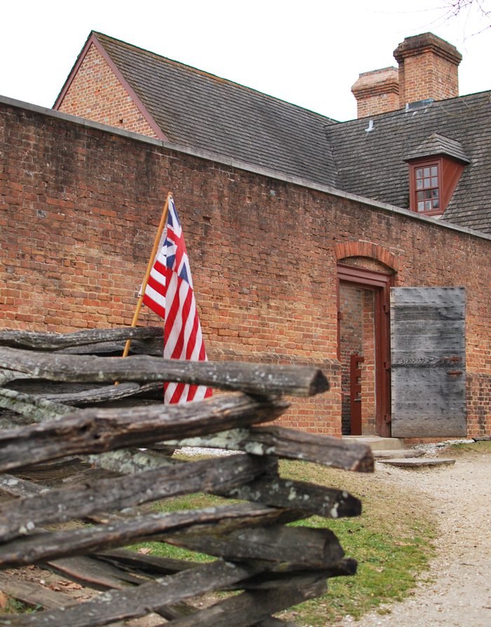 Visiting Colonial Williamsburg, Virginia | Em Busy Living